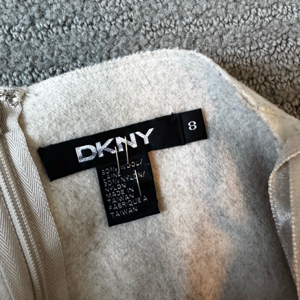Vintage DKNY wool maxi skirt - Picture 3 of 8